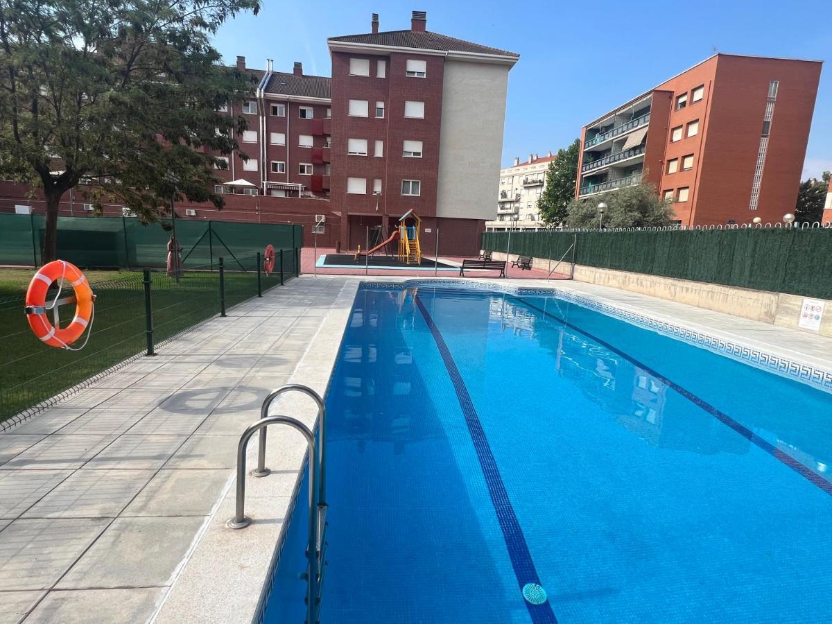 Pool And Confort 3 Habitaciones Y Garaje By Apartamentos Logroño Zewnętrze zdjęcie